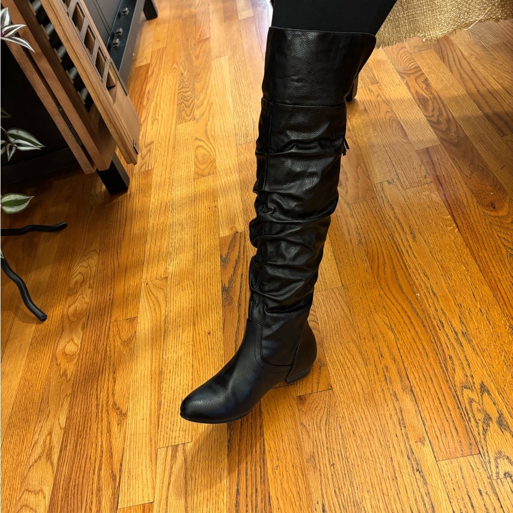 Fergalicious flat boots